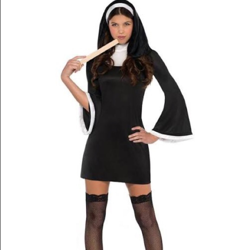 Sexy cute nun costume